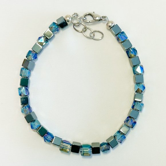 Iridescent Blue & Hematite Bead Bracelet - Picture 2 of 3